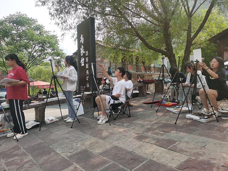 寫(xiě)生風(fēng)采